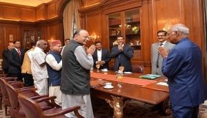 Budget 2018: Jaitley calls on President ahead of Union Budget