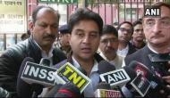 Watch: Congress leader Jyotiraditya Scindia mobbed by supporters outside his residence; create ruckus amid demands