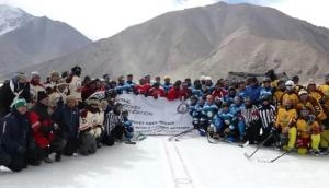 Guinness World Record attempted for playing Ice Hockey at highest altitude
