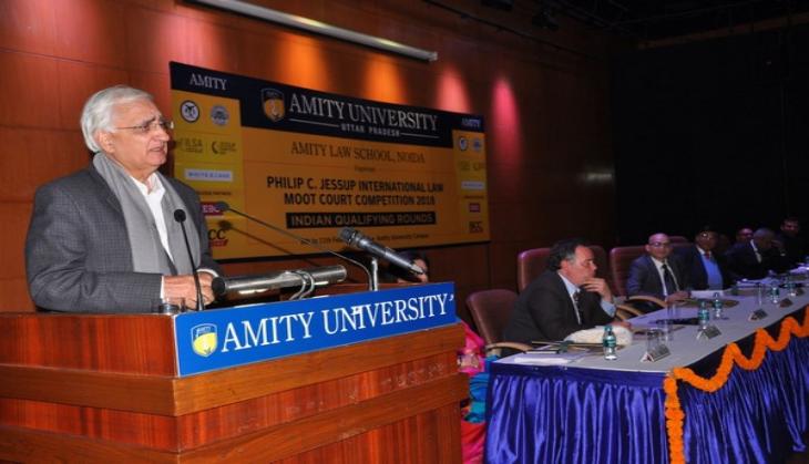 A lawyer's job is to explain the law to a judge: Khurshid