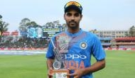 Reeza Hendricks praises for Bhuvi, says he gave nothing away