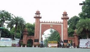 AMU suspends 3 students for trying to offer funeral prayers after Hizbul terrorist Mann Wani's death