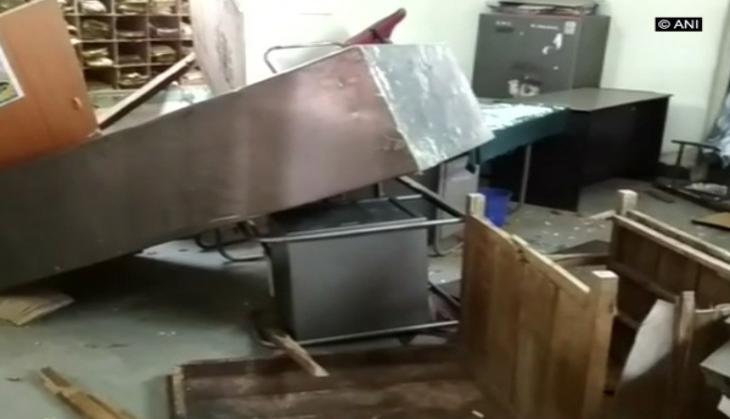 Farmers denied minimum support price for produce, ransack agricultural office