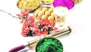 Holi 2018: How to Prepare Eco-friendly Organic Holi Colours