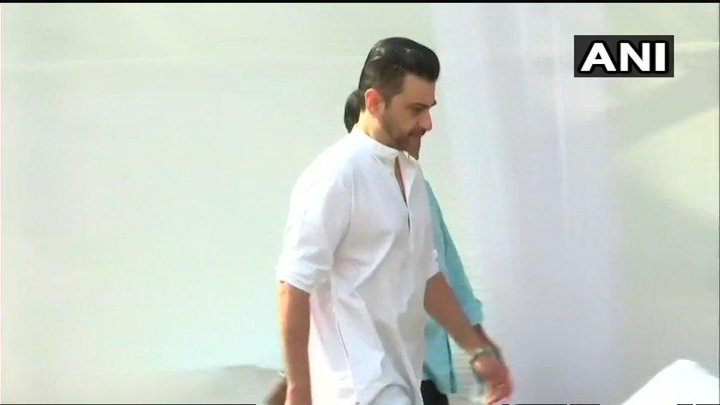 sanjay Kapoor sanjay Kapoor