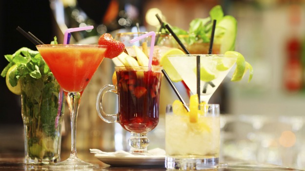 Stir up cocktails, impress guests at your Holi party
