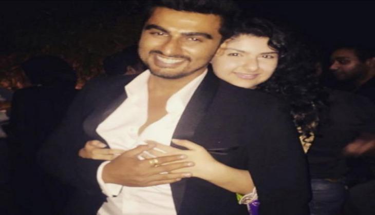 Netizen troll Jahnvi and Khushi Kapoor; Arjun Kapoor's sister Anshula gives a befitting reply