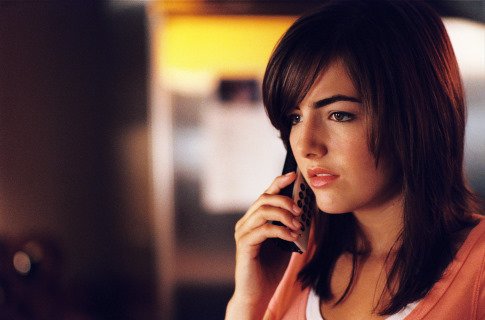 Truecaller Survey: 1 in 3 Indian women gets offensive calls and messages'