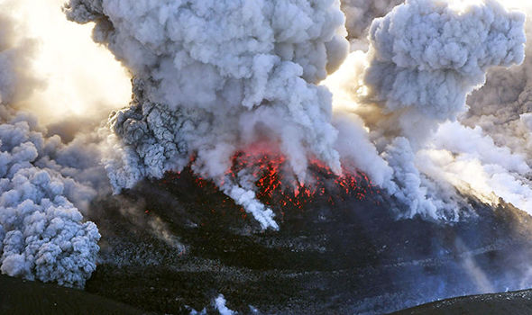 Japan's Mt. Shinmoe erupts: Ashes spread over cities