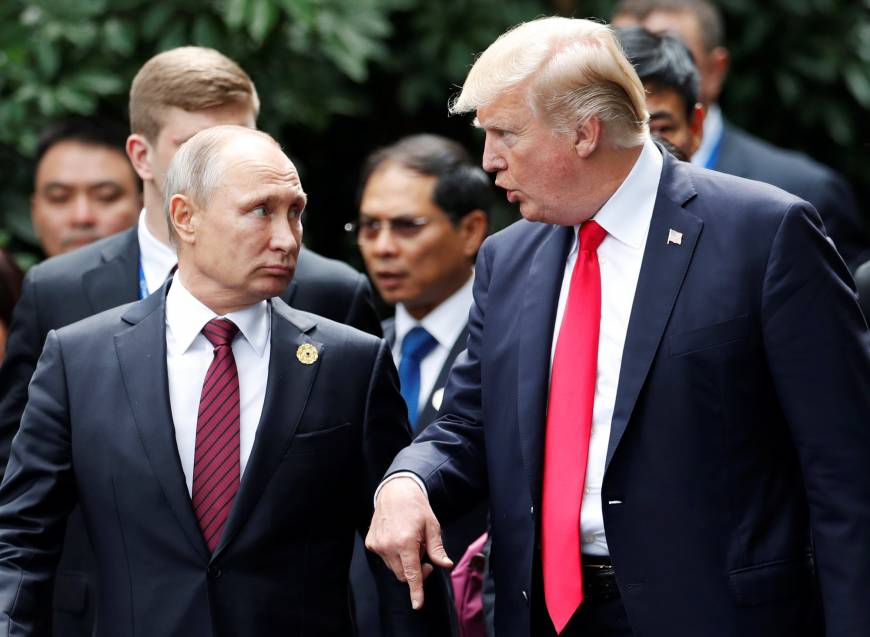 Trump 'personally invited' Putin to Miss Universe pageant 2013