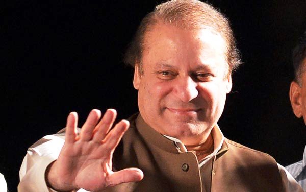 Nawaz Sharif questions credibility of Panama case probe team head