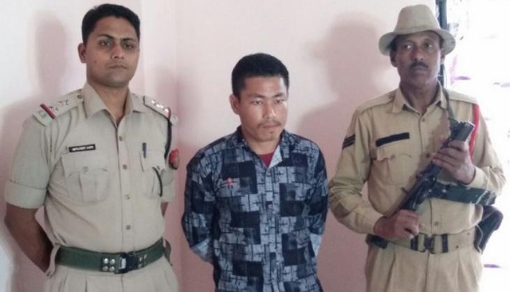 A NDFB (S) militant surrenders in Kokrajhar