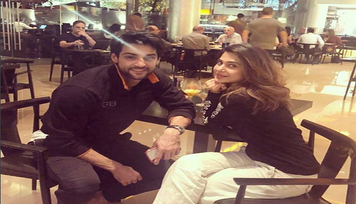 OMG! Jennifer Winget lost her control and abused Karan Wahi and here's what happened next; see video