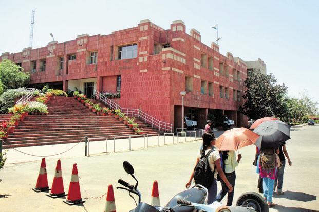 JNUSU polls 2018: Candidates fight it out at presidential debate