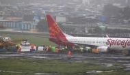 Hyderabad to Bengaluru SpiceJet flight veered off