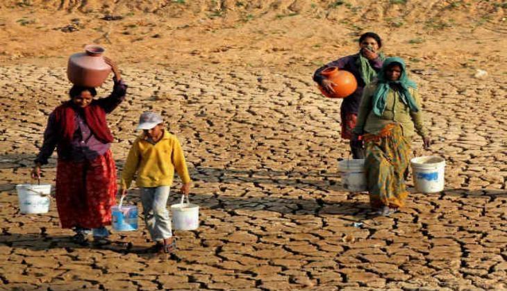 pic. shows water crisis