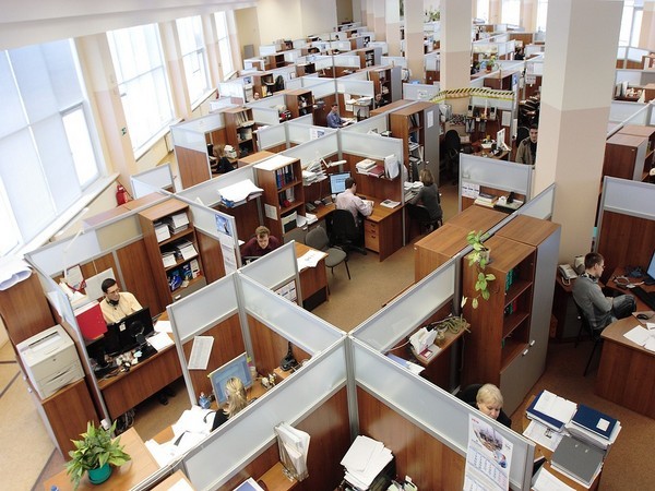 Hiring activity sees 6% growth in Feb'18