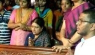 Sasikala reaches Thanjavur to perform husband's last rites