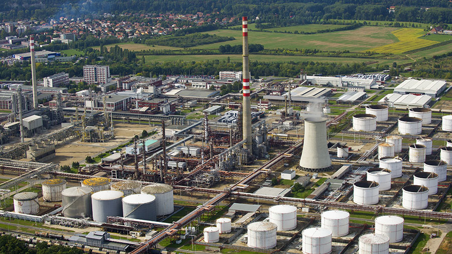 Six die in chemical plant blast in Czech Republic 