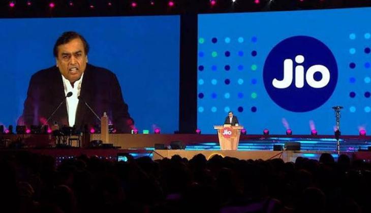 Reliance Jio started price war in postpaid plan, shares of Airtel and Idea fall down heavily