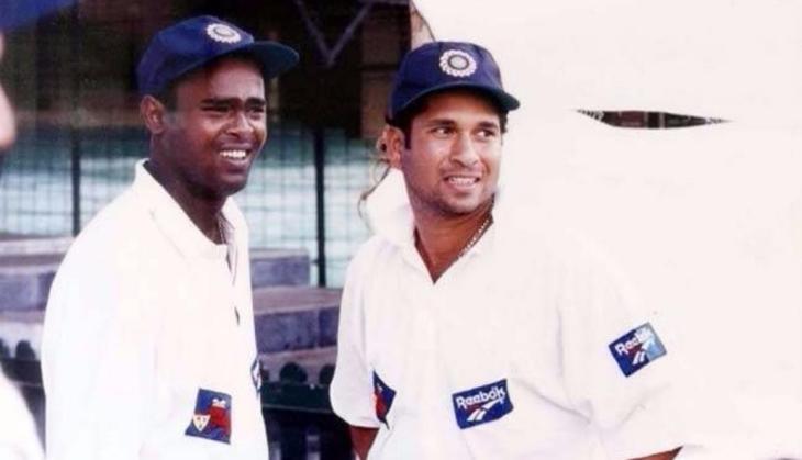 Vinod Kambli bowing down to touch Sachin's feet will melt your heart; see video