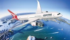 In a first: From Australia, Qantas ‪Boeing 787 Dreamliner lands in Britain after 17-hour non-stop flight 