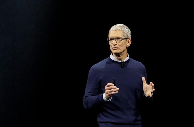 Apple, IBM chiefs Tim Cook and Virginia Rometty ask for supervision after Facebook breach