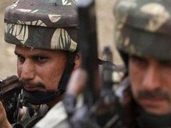 J-K: 4 CRPF jawans, civilian injured in terrorist attack in Sopore 