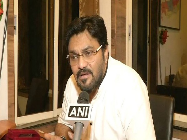 Asansol violence: Police, administration not performing their duties, says Babul Supriyo