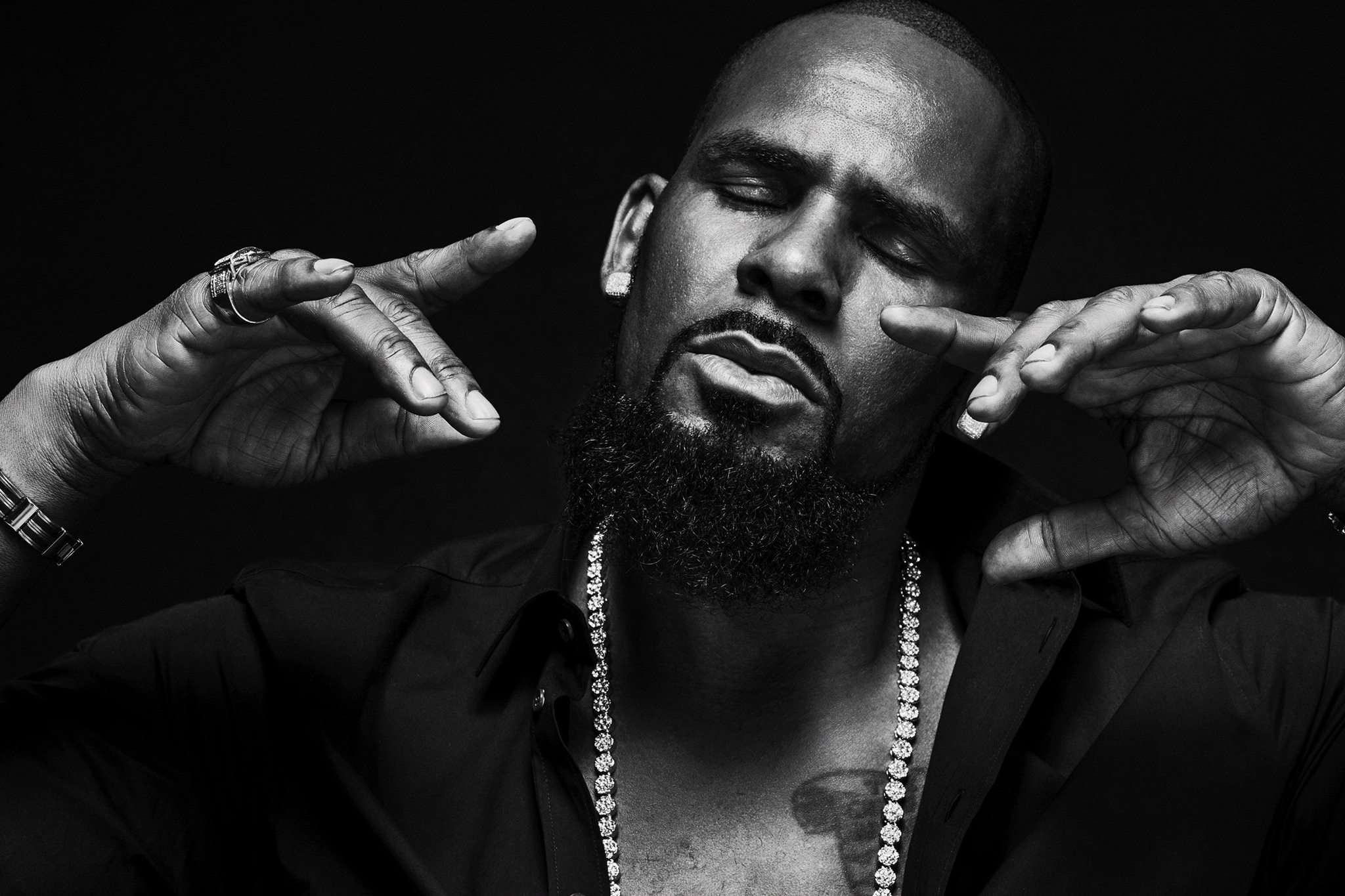 Grammy-winner R. Kelly accused by ex-girl friend of keeping 14-year-old girls as sex pets