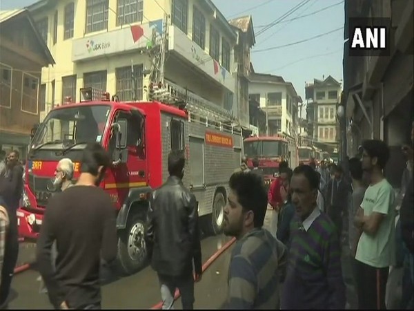 Srinagar: Seven houses gutted in short-circuit induced fire