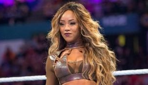 WWE Wrestlemania 34: Alicia Fox tagged Ronda Rousey's partner Travis Browne as rude; video inside