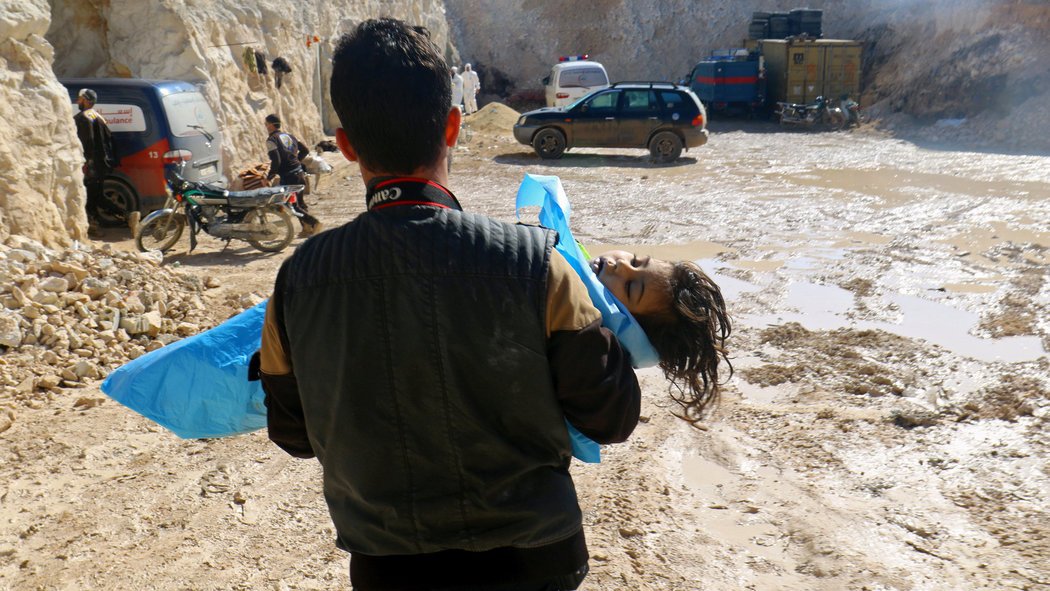 Syria Chemical Attack: WHO report states that 500 Douma people showed chemical attack symptoms