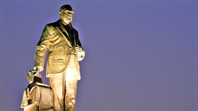 Tamil Nadu: Political leaders condemn vandalism of Ambedkar statue