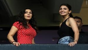 RCB vs KXIP, IPL 2018: Anushka Sharma cheers for hubby Virat Kohli, meets Preity Zinta; see pics