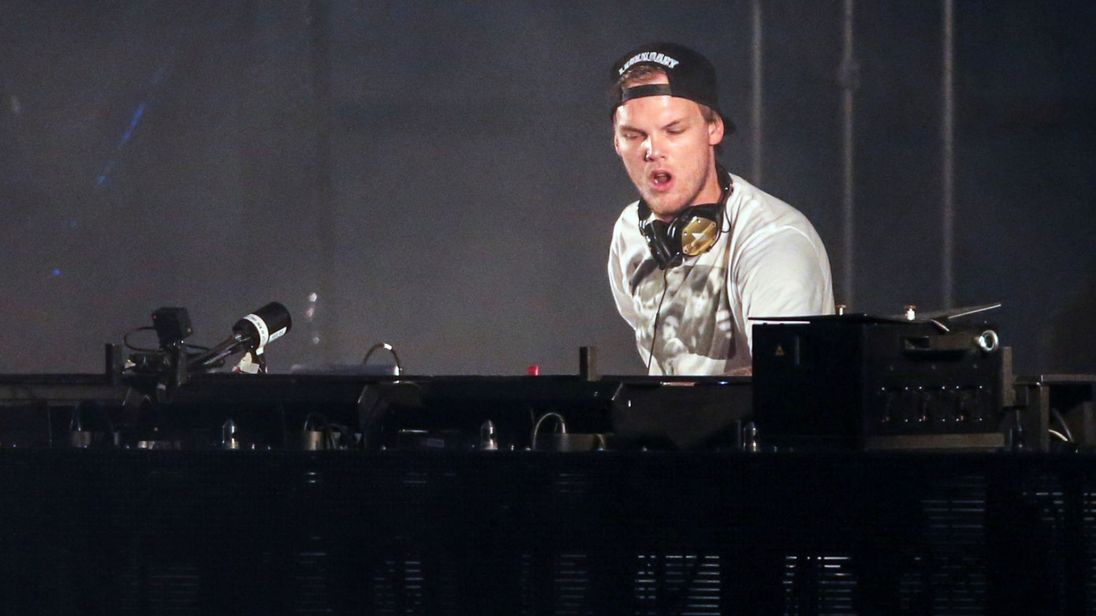 Shocking! Swedish DJ Tim Bergling aka Avicii dies, musicians and celebrities posts tribute on social media