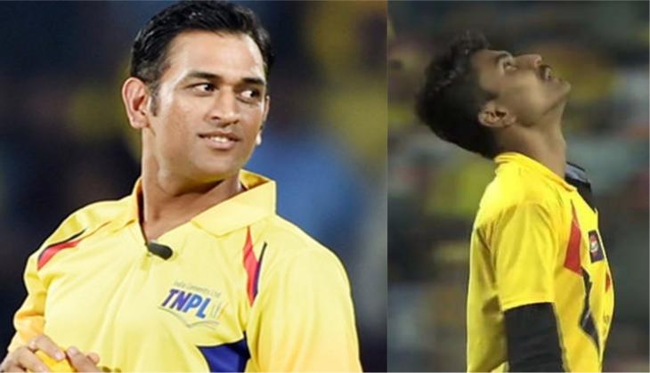 IPL 2018: What a fan did when CSK skipper MS Dhoni fan came on ground won everyone's heart; video goes viral