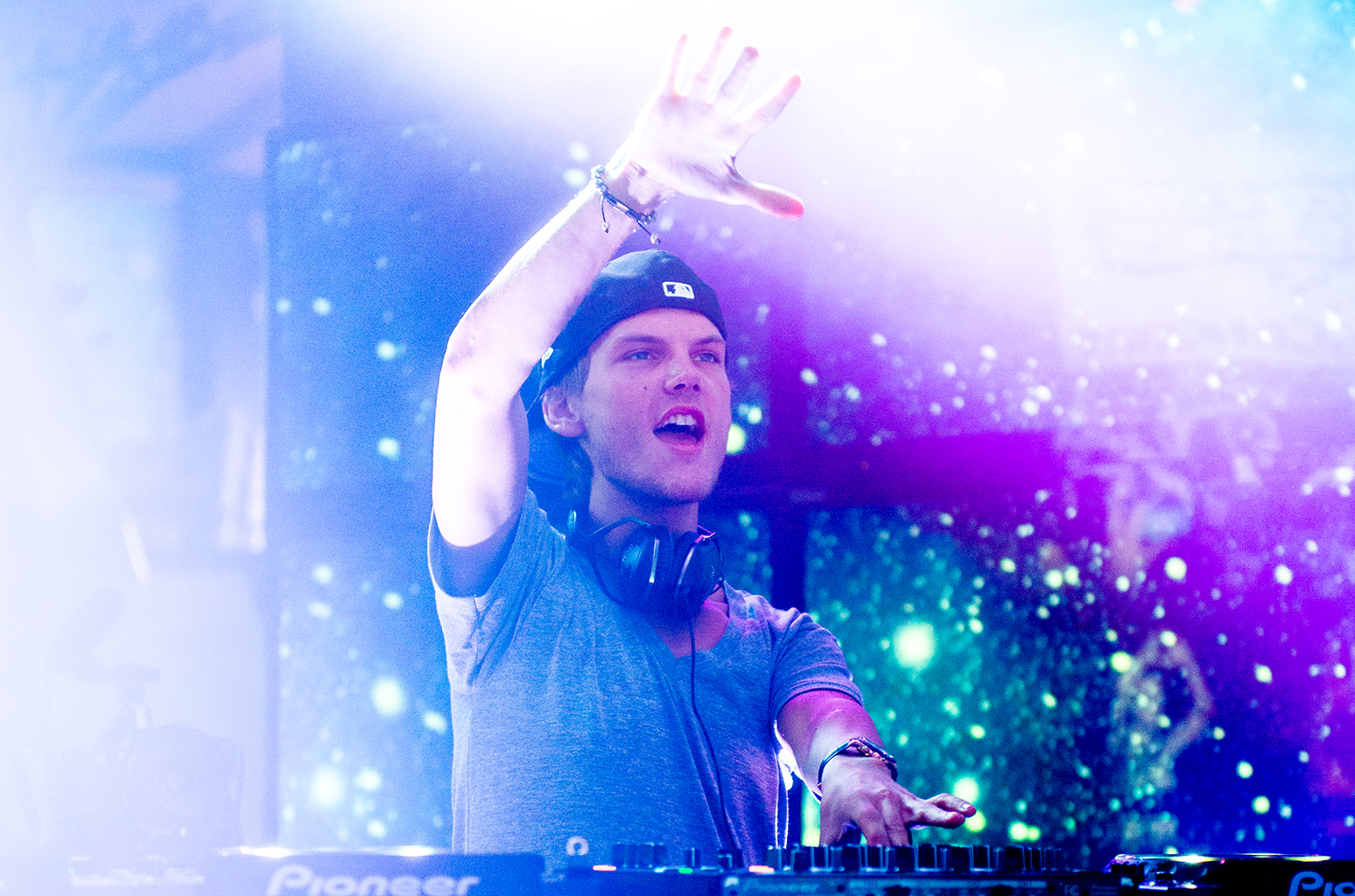 EDM star Avicii dies at 28. Other famous stars who died unexpectedly