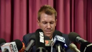 David Warner's condition after getting suspended from Australian team will bring tears in the eyes of his fans; see viral video