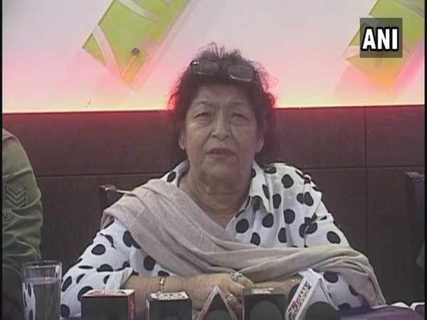 Saroj Khan defends casting couch, says 'provides livelihood'
