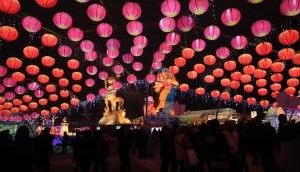 Philadelphia Chinese Paper Lantern festival begins at Franklin Square; breathtaking pics inside 