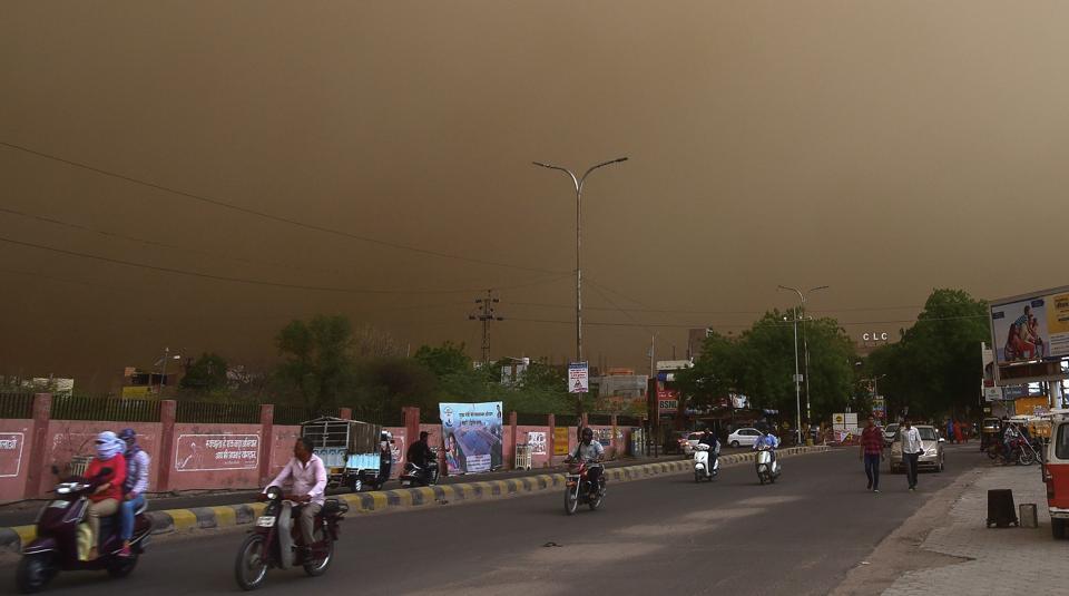 Alert for Rajasthan as more dust storm and thundershowers to return in the state