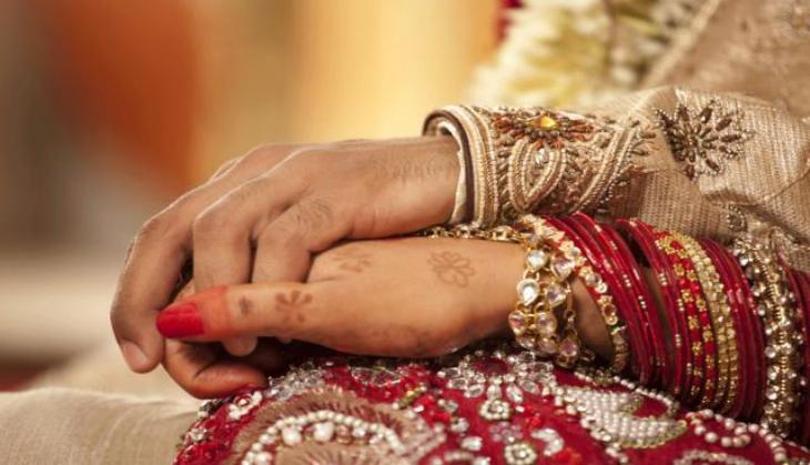 Muslim man converts turns Hindu to marry; approaches SC after in-laws take away his wife and threaten him