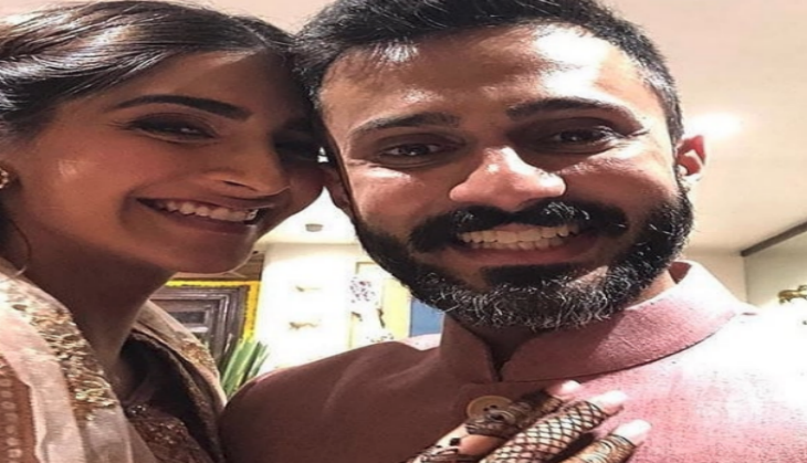 sonam kapoor and anand ahuja mehendi ceremony