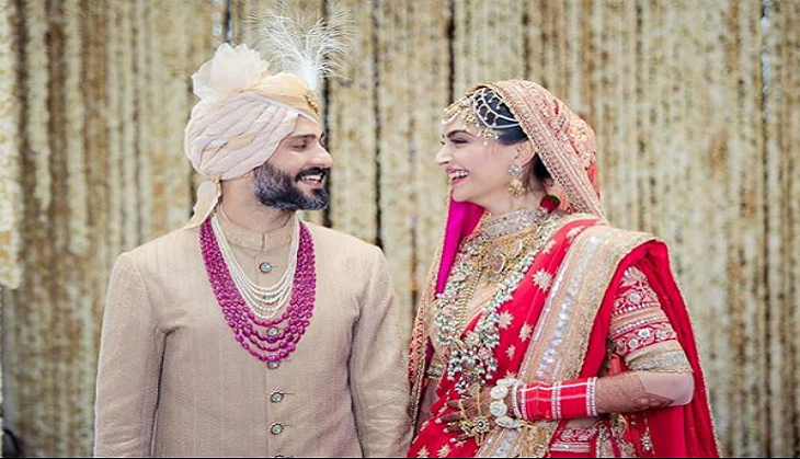 Sonam Kapoor and Anand Ahuja Wedding Live: Check out the latest pictures and videos from Bollywood's 'Veere Di Wedding'