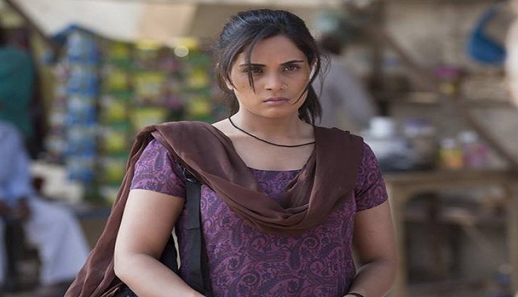 Richa Chadha trolled for her ‘hindutva’ remark on social media; Twitterati reacts with outrage and slammed her from every direction