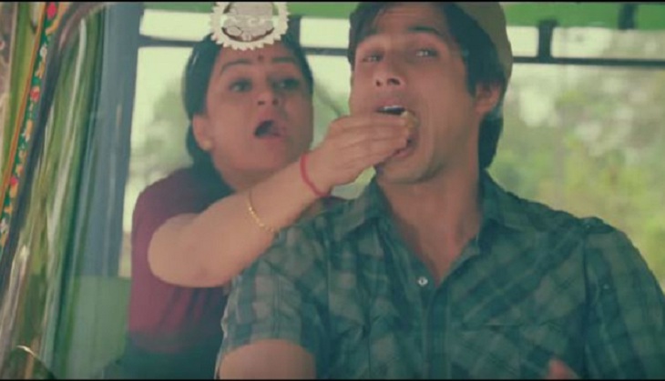 Happy Mother's Day: Listening to these 7 seven songs of Bollywood will make you hug your mother immediately
