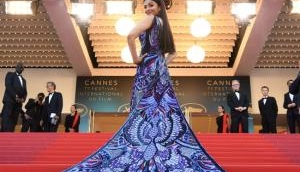 Aishwarya Rai Bachchan made appearance at Cannes 2018 with daughter Aaradhya; stunning pics inside 