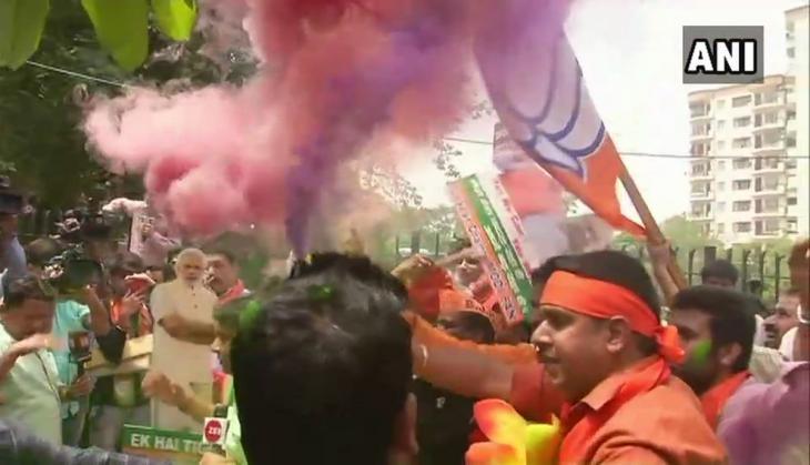 Karnataka Election Results 2018: BJP workers celebrate in Delhi Bengaluru as trends show the party leading in Karnataka