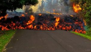 Hawaii reports first serious injury from Kilauea Volcano as lava reaches escape routes; video inside